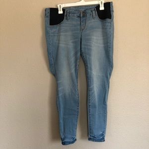 Old navy maternity jeans